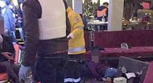 Publikohen pamjet e para të viktimave të përgjakura brenda klubit të natës në Stamboll (Foto +16)