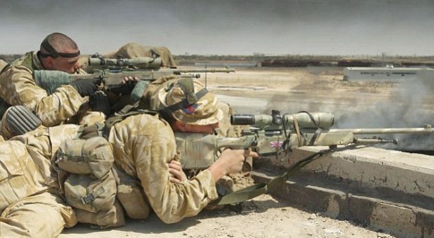 Njihuni me snajperin britanik që vrau 3 terroristë të ISIS-it me një plumb