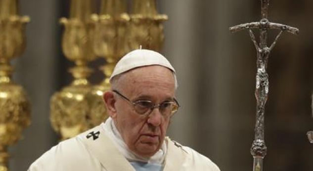 Papa Françesku i shqetësuar: Shoqëritë e sotme janë të ftohta, iu mungon dhembshuria