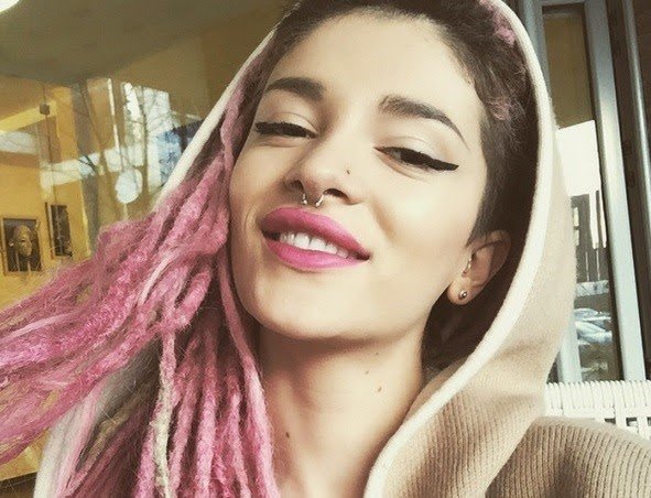 Era dëshiron të këndojë në gjuhën shqipe, që bota ta njeh sa më shumë atë
