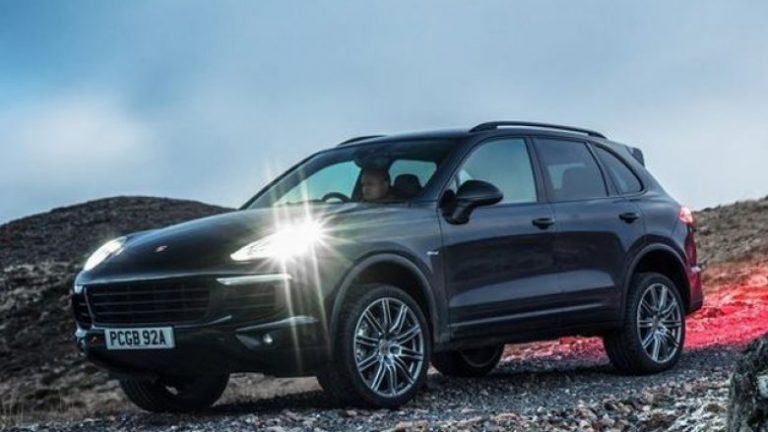 Adhuruesit kërkojnë një Porsche për terrene të vështira (Foto)