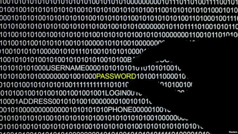 Mediat amerikane identifikojnë burimin rus të emailave të hakuar