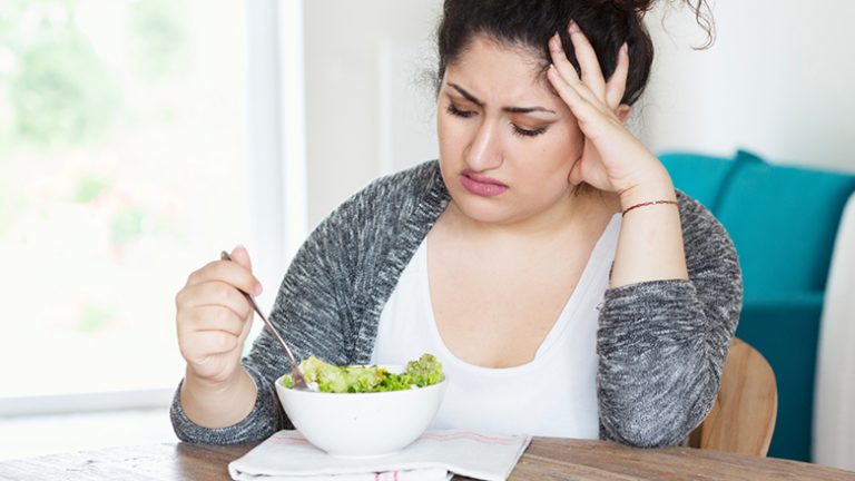 Qesharake, por e vërtetë: DIETA është si SEKSI i keq