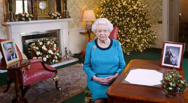 Mbretëresha Elizabeth II nuk merr pjesë në meshën e Vitit të Ri, për shkak të sëmundjes