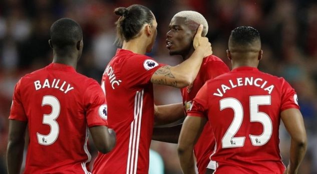 United mposht Chelsean për yllin holandez (Foto)