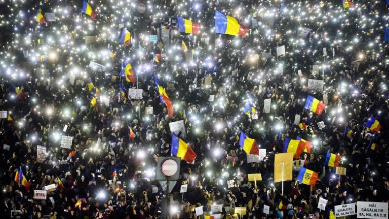 Vazhdon presioni qytetar kundër qeverisë rumune