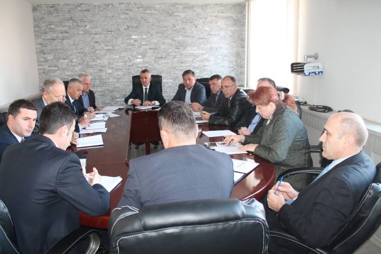 Mbahet mbledhja e rregullt konsultative e Këshillit të Drejtorëve, ja qfarë u tha!