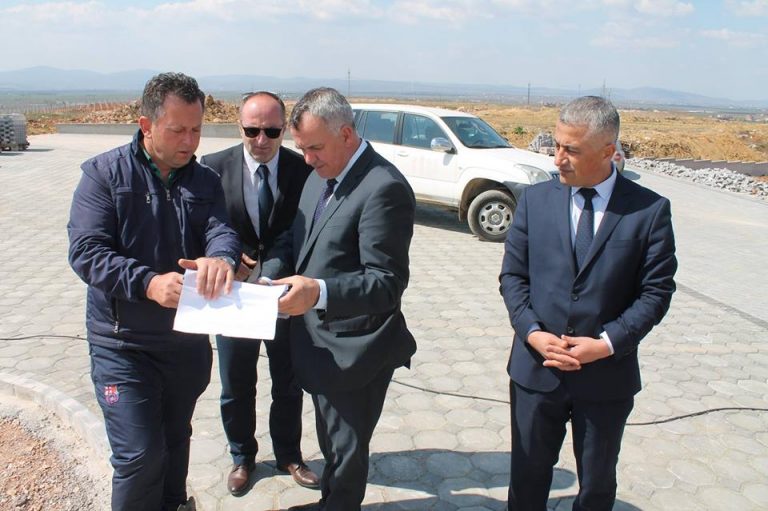 Ahmeti e Tasholli vizitojnë kompaninë “Al Tech” Lipjan