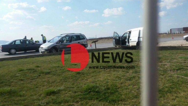 Aksident i rëndë në mes dy veturave rrugës për Lipjan (FOTO)