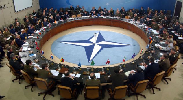 Javën e ardhshme votohet për anëtarësimin e Malit të Zi në NATO