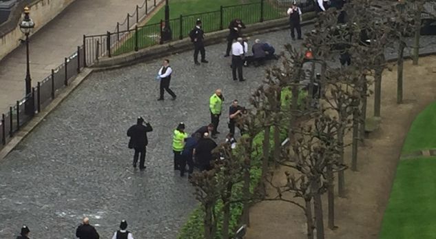 Kjo është fotografia e fundit e policit të vrarë në Londër, u realizua 45 minuta para sulmit (Foto)