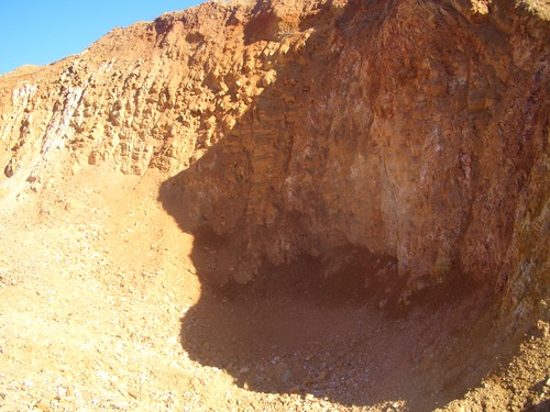 Në Kërqevë ndalohet bartja dhe shitja e materialit të marr nga rrafshimi i kodrave