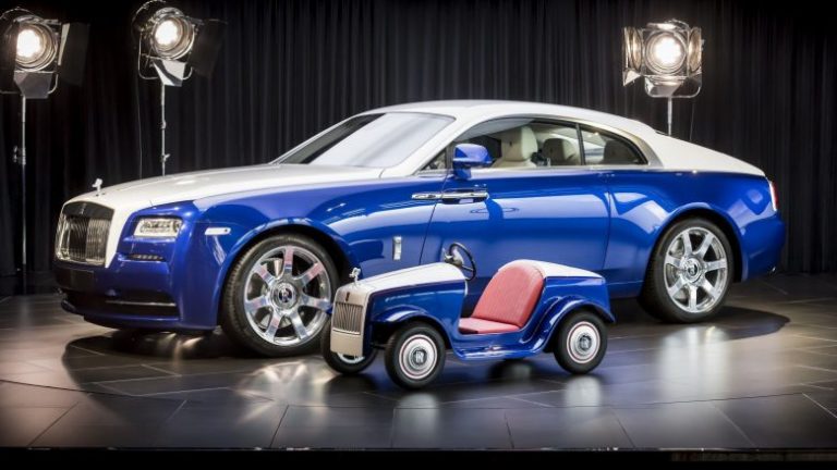 Makinë e vogël nga Rolls-Royce, dedikuar fëmijëve me nevoja të veçanta (Video)