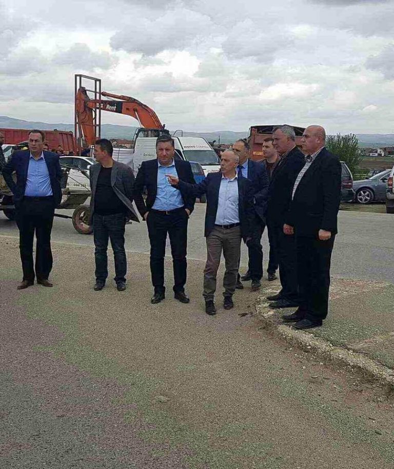 Fillon ndërtimi i rrethërrotullimit tek udhëkryqi Lipjan-Magurë-Shtime