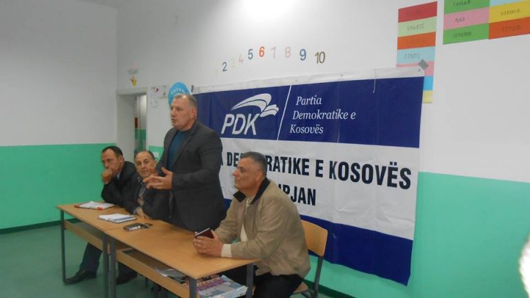PDK-dega në Lipjan viziton nëndegët në Smallushë dhe Bujari