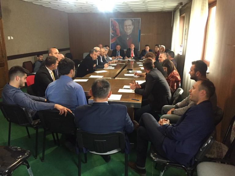 LDK-ja në Lipjan zgjedh shtabin zgjedhor, përkrah kandidatin për Kryeministër Avdulla Hoti
