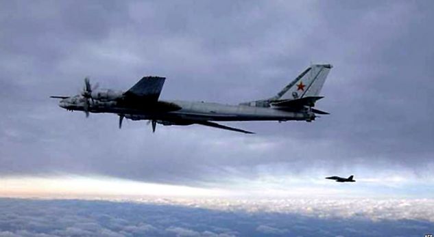 Provokon Rusia: Dërgon dy aeroplanë bombardues në Alaskë
