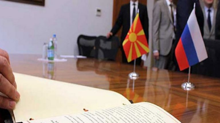 Për çfarë ”ndëshkimi” ndaj Maqedonisë flet Rusia?