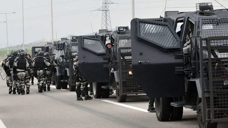 Çfarë kërkuan njësia speciale ”Tigrat” në Operën dhe Baletin e Maqedonisë? (Foto/Video)