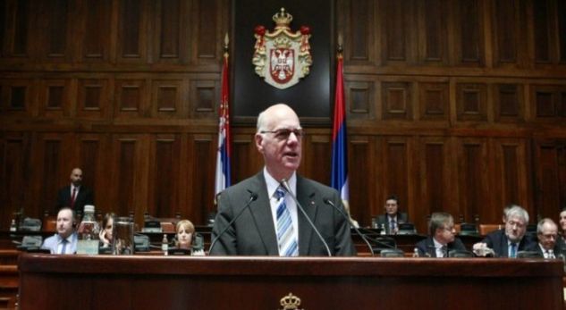 Kryetari i Bundestagut: Serbia duhet ta ndryshojë kushtetutën