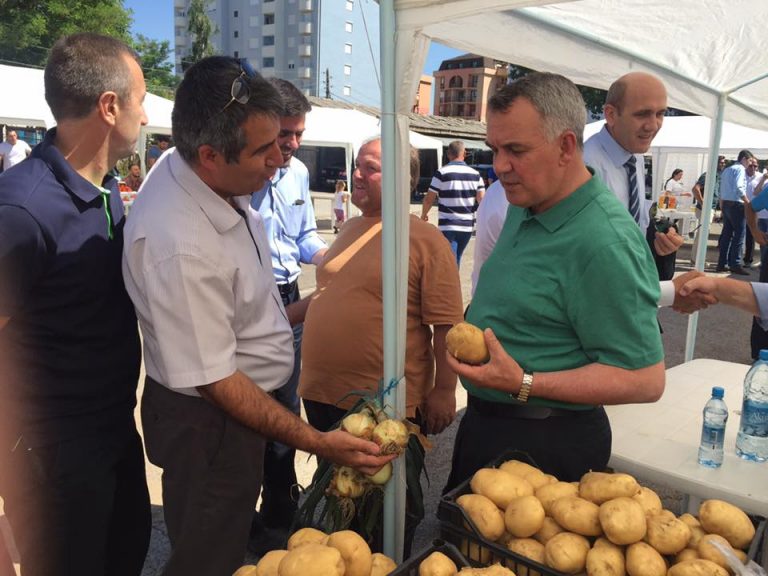 Hapet panairi i produkteve Bujqësore në Lipjan (FOTO)