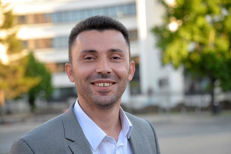 Adnan Rrustemi: Lista Serbe është zgjatimi i vetë Serbisë këtu