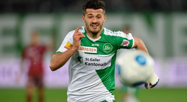Albian Ajeti transferohet në Serie A (Foto)