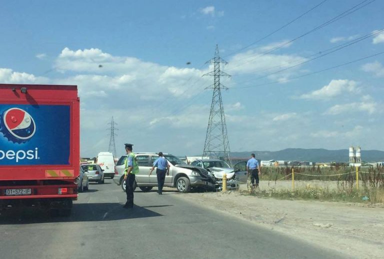 Aksident afër Lipjanit (FOTO)