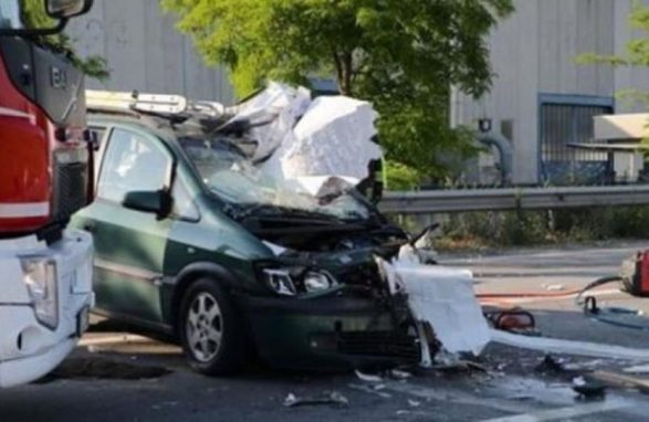 Nisen për pushime në Shqipëri, vdesin 3 nga 5 anëtarët e familjes