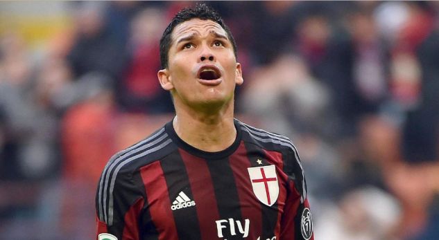 ​Bacca largohet nga Milan, mbetet në Serie A