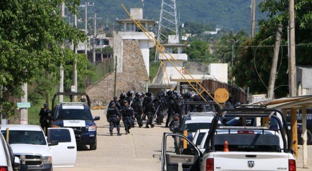 Përleshjes në burgun e Acapulcos, 28 të vdekur