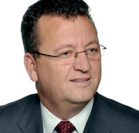 EKSKLUZIVE: Ismet Hajrullahu kandidati i PDK-së për Lipjan