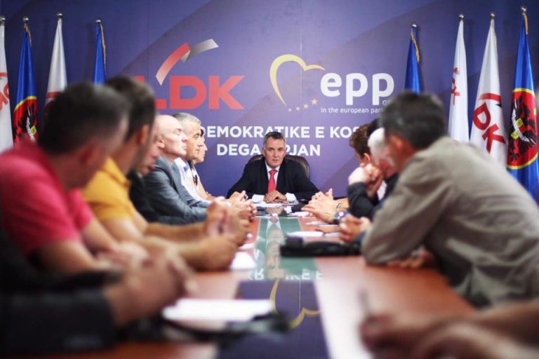 U mbajt takimi radhës me strukturat e LDK-Lipjan, ja çfarë u tha!