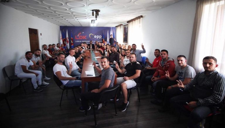 Mobilizohet Forumi Rinor i LDK-së në Lipjan (FOTO)