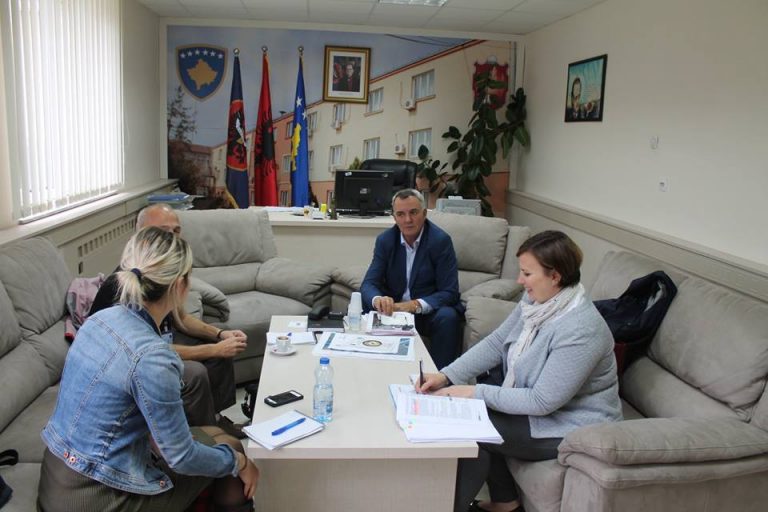 Kryetari Imri Ahmeti ka pritur vëzhguesit nga BE monitorues të zgjedhjeve lokale në Kosovë
