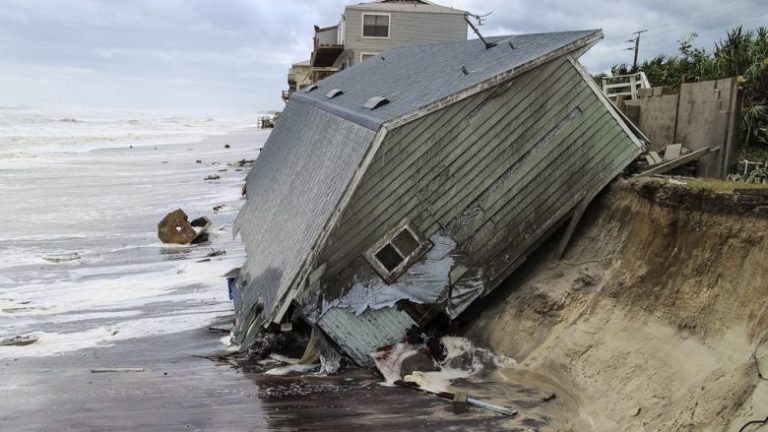 Trump viziton Floridën e goditur nga uragani Irma