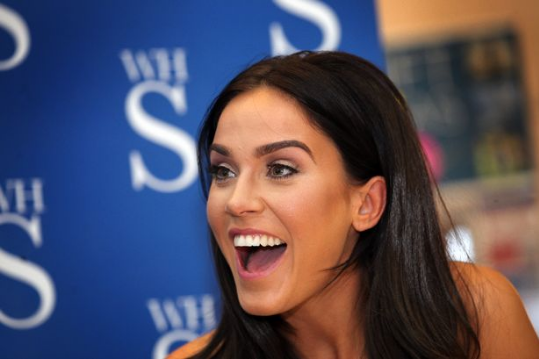 Vicky Pattison nuk ndalet së provokuari (Foto)