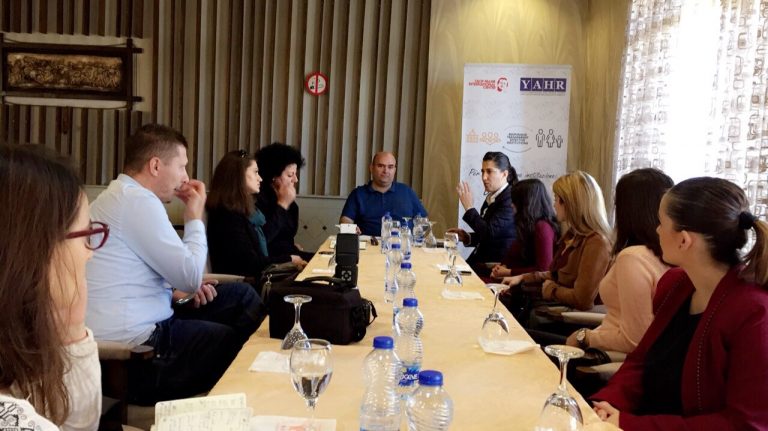 YAHR me tryezë për inkurajimin e grave në Lipjan që të marrin pozita udhëheqëse në politikë