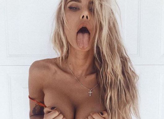 Sahara nuk e di kur është boll! Ja çfarë foto provokuese ka postuar (Foto)