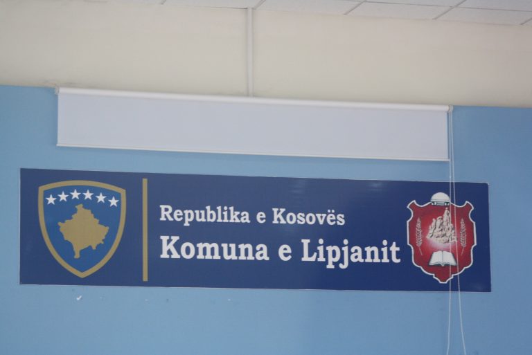 LIVE: Seanca e Kuvendit Komunal në Lipjan