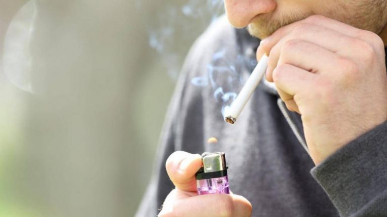 Çfarë i ndodh trupit pas 20 minutave e deri në 15 vjet pasi e lini duhanin