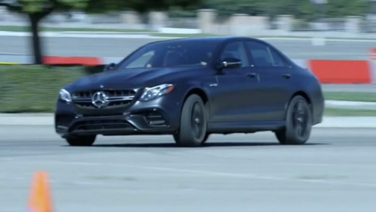 Gara e shpejtësisë mes Mercedes-AMG të ri dhe Cadillac CTS-V (Video)