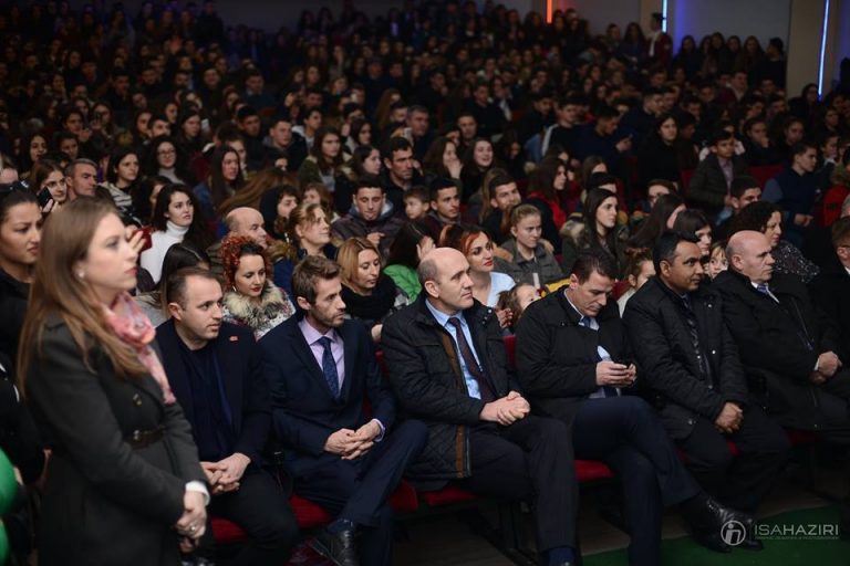 Në Lipjan prezantohet shfaqja teatrale “WIFI”