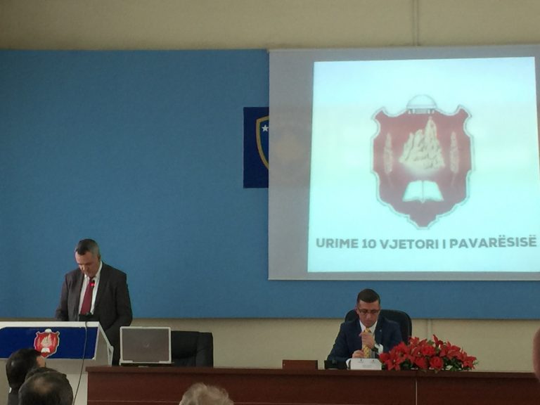 Në Lipjan mbahet seancë solemne për nderë të 10 Vjetorit të Pavarësisë së Kosovës