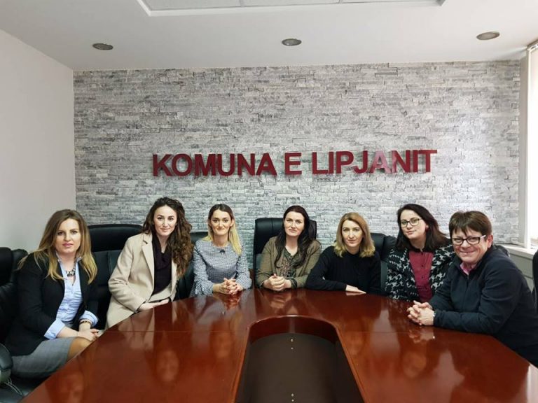 Grupi i Grave në Lipjan diskuton rreth projekteve që priten të realizohen në të ardhmen për të përmisuar mirëqenien grave