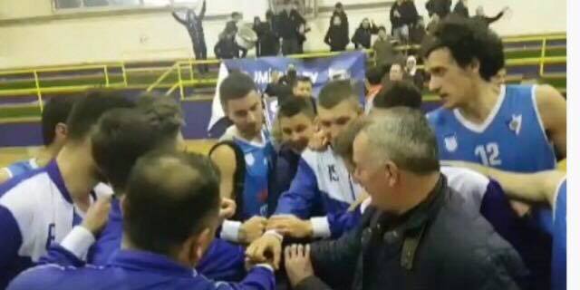 Imri Ahmeti uron klubet sportive për sukseset “KF. Arbëria dhe KB. Lipjani”