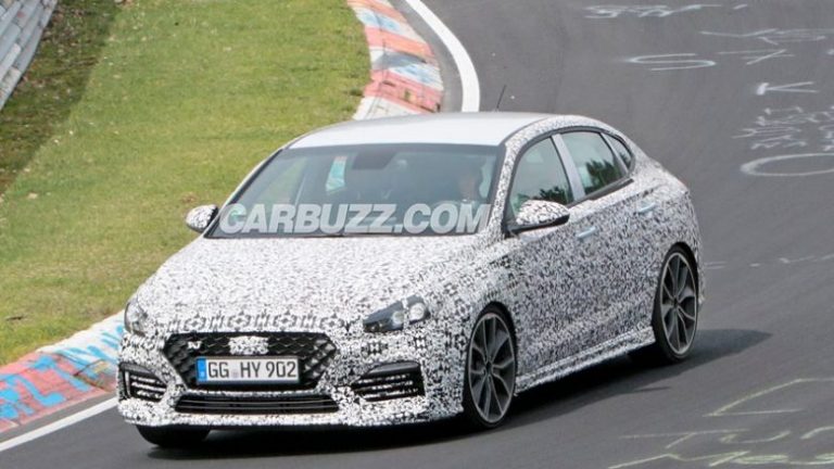 Hyundai kapet duke testuar në pistë, makinën që ngjanë me modelin i30 N (Foto)