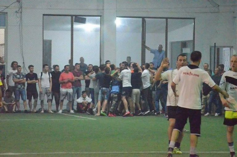 Dy kampionet e fundit mbesin jashte playoff.Vllezerit Mjeku dhe Banulla deshtojne