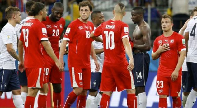 Zvicra e publikon listën për Botëror, mungon njëri prej 5 futbollistëve shqiptarë