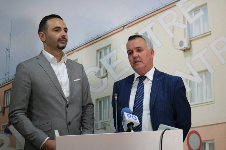 Kryetari Imri Ahmeti ka pritur sot ministrin Valdrin Lluka